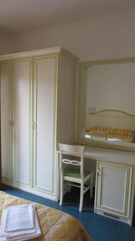 Hotel Due Torri Porto Azzurro Habitación foto